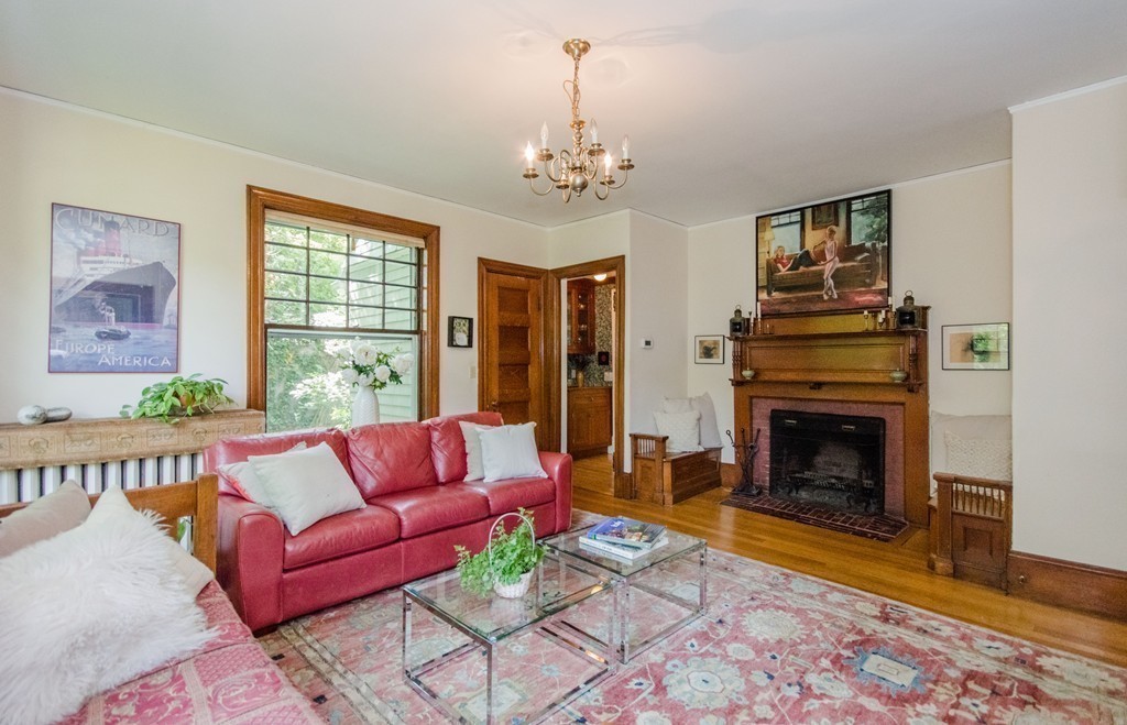 42 Brington Road Brookline, MA 02445 - Photo 13 of 25
