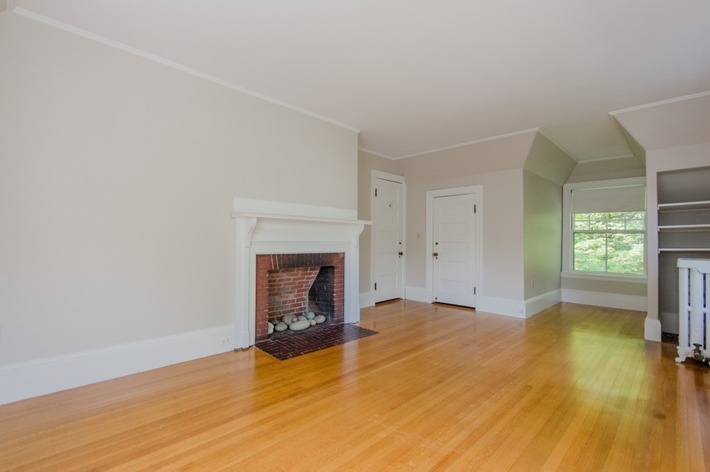 42 Brington Road Brookline, MA 02445 - Photo 21 of 25