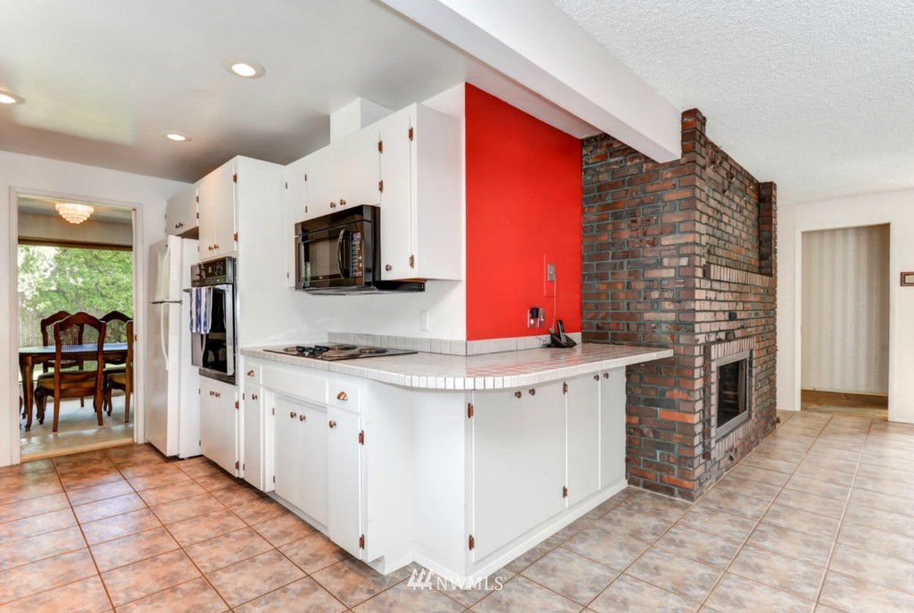 4602 Southeast 2nd Street Renton, WA 98059 - Photo 14 of 23