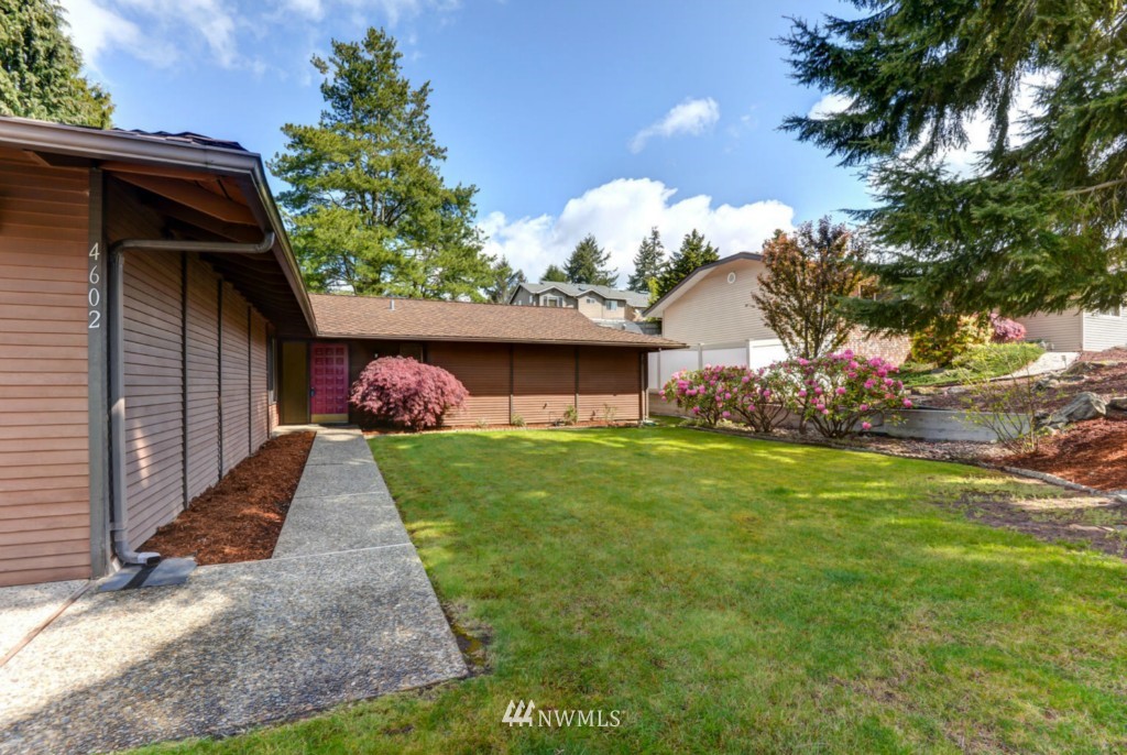4602 Southeast 2nd Street Renton, WA 98059 - Photo 7 of 23