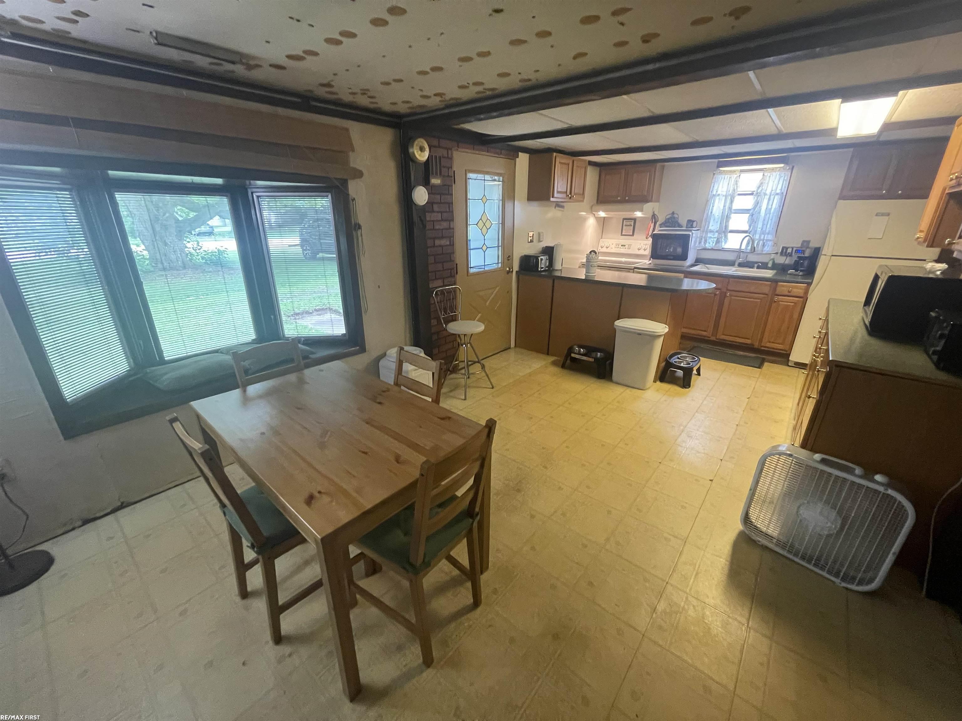48765 Callens Road Chesterfield, MI 48047 - Photo 11 of 20