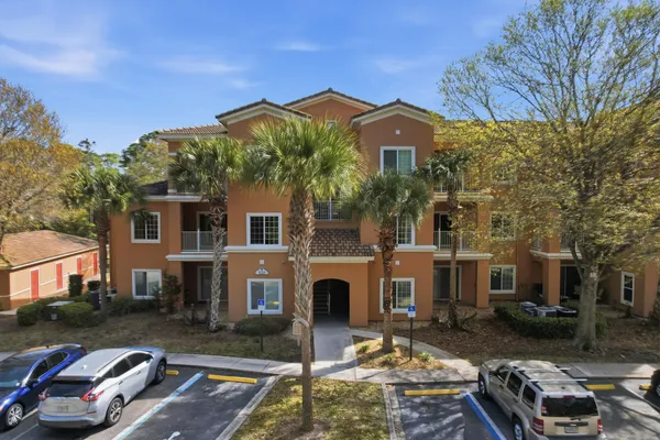 $210,000 | 520 Florida Club Boulevard, Unit 203, St. Augustine, FL 32084