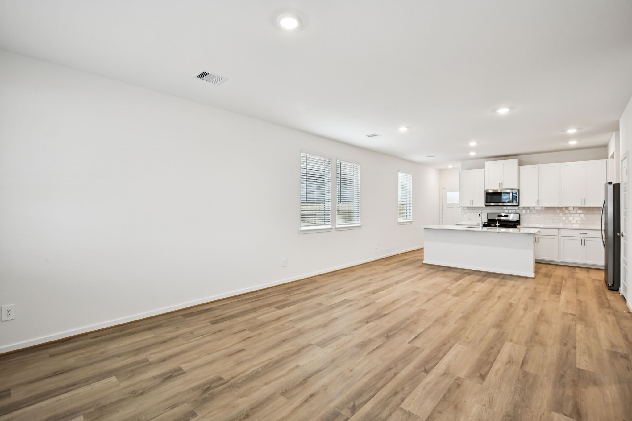 5724 Adamite Way Houston, TX 77048 - Photo 6 of 34