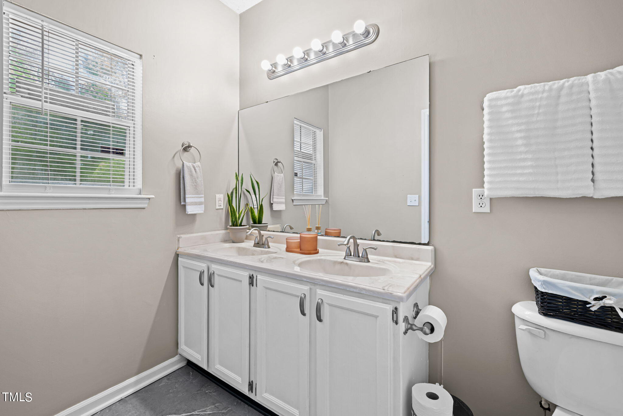 2100 Collier Road Durham, NC 27707 - Photo 20 of 39 13-web-or-mls-5Z8A5020