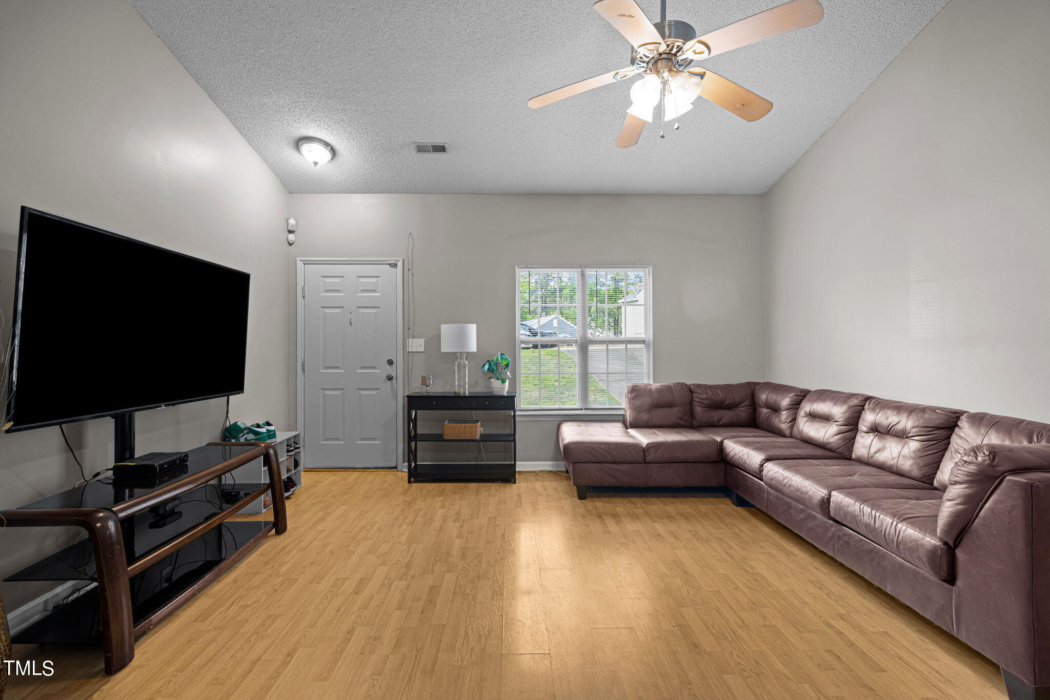 2100 Collier Road Durham, NC 27707 - Photo 3 of 39 20-web-or-mls-5Z8A5041