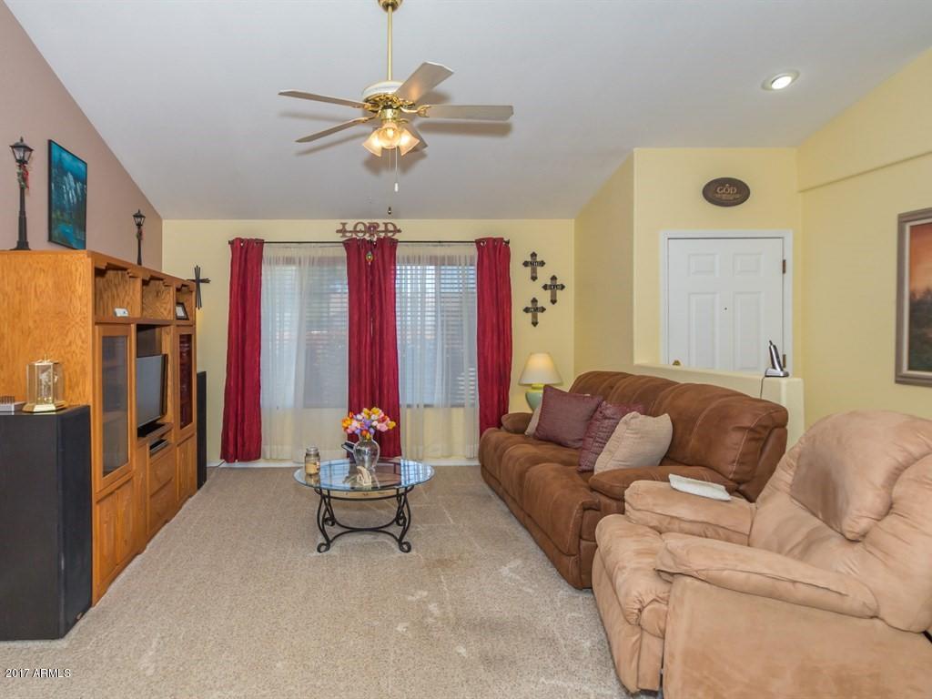 5601 North Long Rifle Road Prescott Valley, AZ 86314 - Photo 4 of 15 Living Room