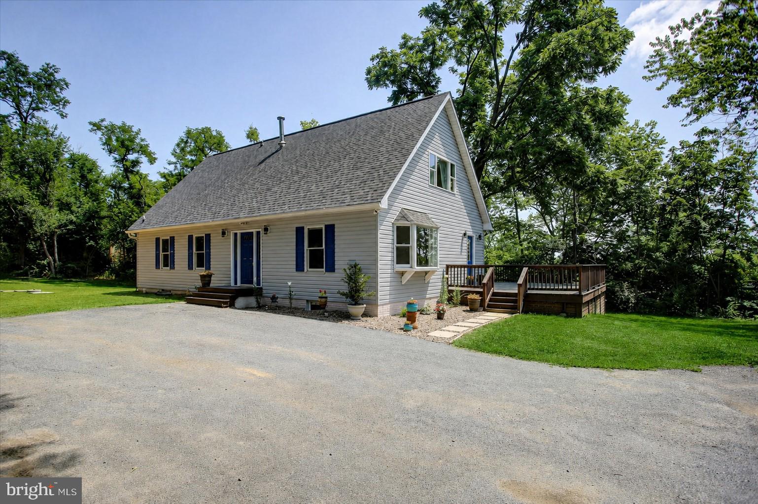 16726 Broadfording Road Hagerstown, MD 21740 - Photo 2 of 55 Hopefully the grass will be green soon!