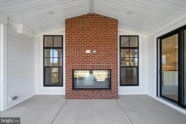 $1,799,990 | 35 Filly Lane, Lewes, DE 19958