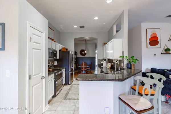 $2,000 | 2957 Golden Pond Boulevard, Orange Park, FL 32073