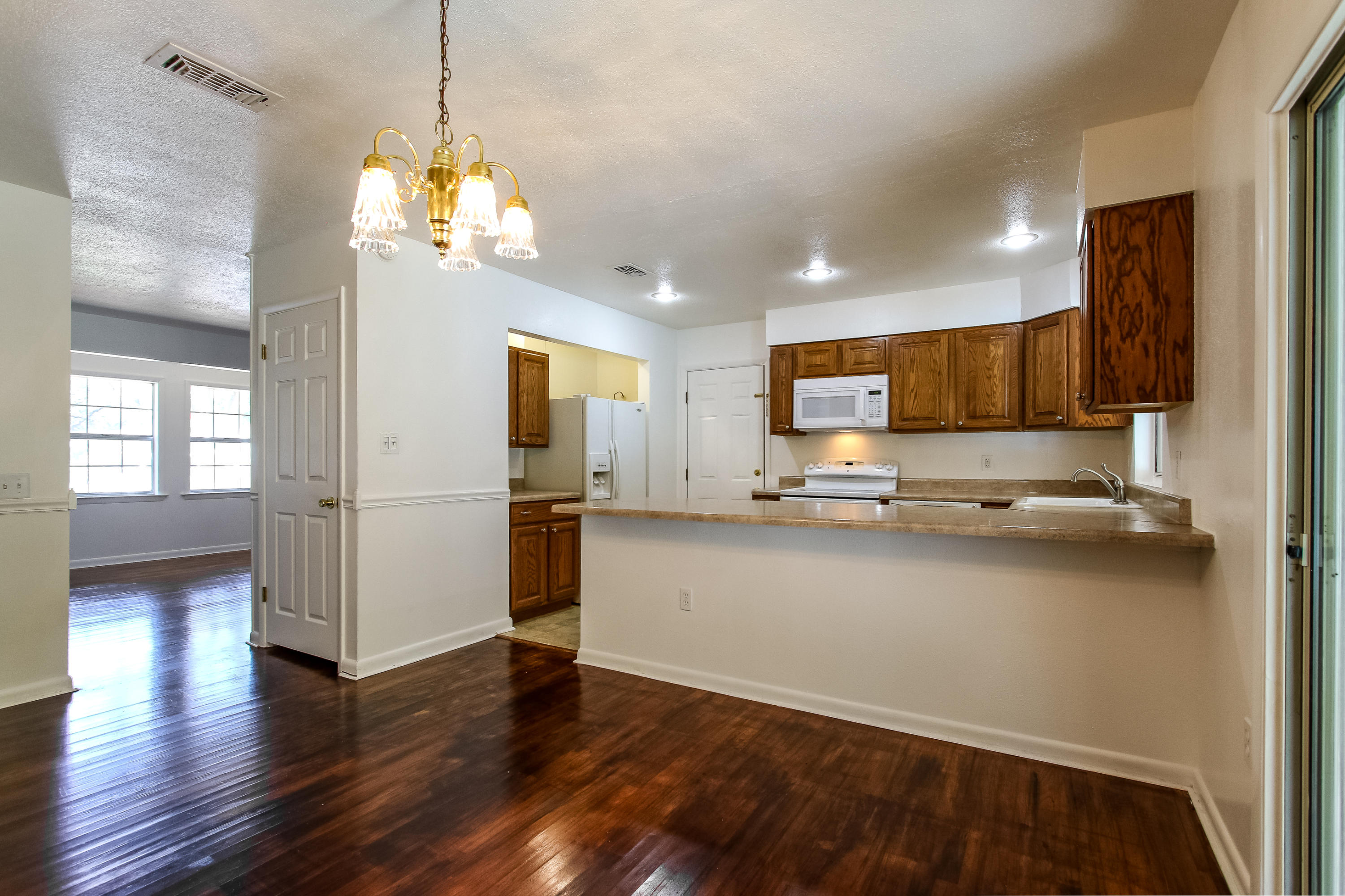 111 Boyce Road Shalimar, FL 32579 - Photo 6 of 41 Dining to kitchen