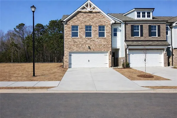 $319,990 | 645 Gunnin Way, Unit 27, McDonough, GA 30253