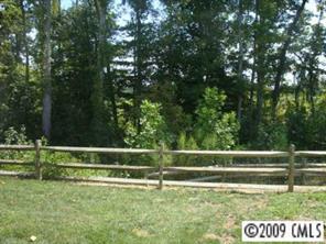 8238 Rudolph Road, Unit 8238 Charlotte, NC 28216 - Photo 6 of 7 Gallery Image 6