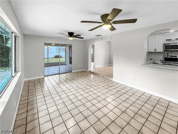 $1,949 | 206 Southeast 46th Terrace, Cape Coral, FL 33904