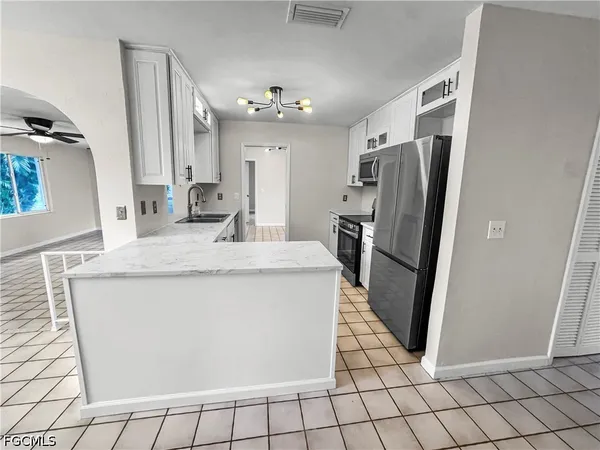 $1,949 | 206 Southeast 46th Terrace, Cape Coral, FL 33904