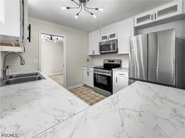 $1,949 | 206 Southeast 46th Terrace, Cape Coral, FL 33904