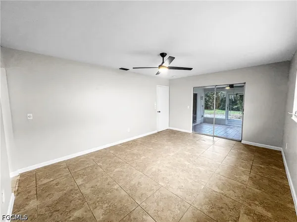 $1,949 | 206 Southeast 46th Terrace, Cape Coral, FL 33904