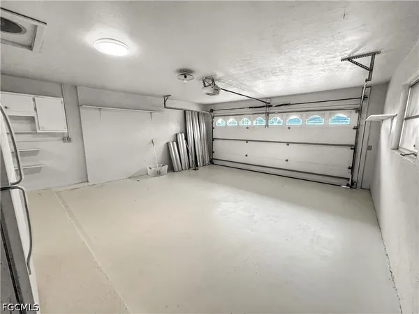 $1,949 | 206 Southeast 46th Terrace, Cape Coral, FL 33904