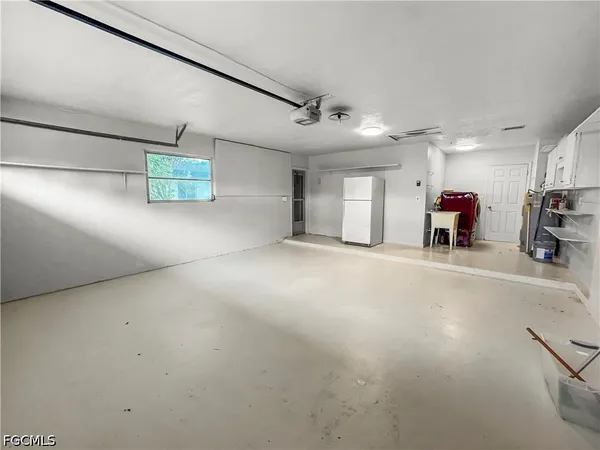 $1,949 | 206 Southeast 46th Terrace, Cape Coral, FL 33904