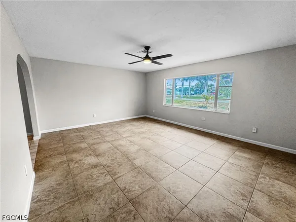$1,949 | 206 Southeast 46th Terrace, Cape Coral, FL 33904