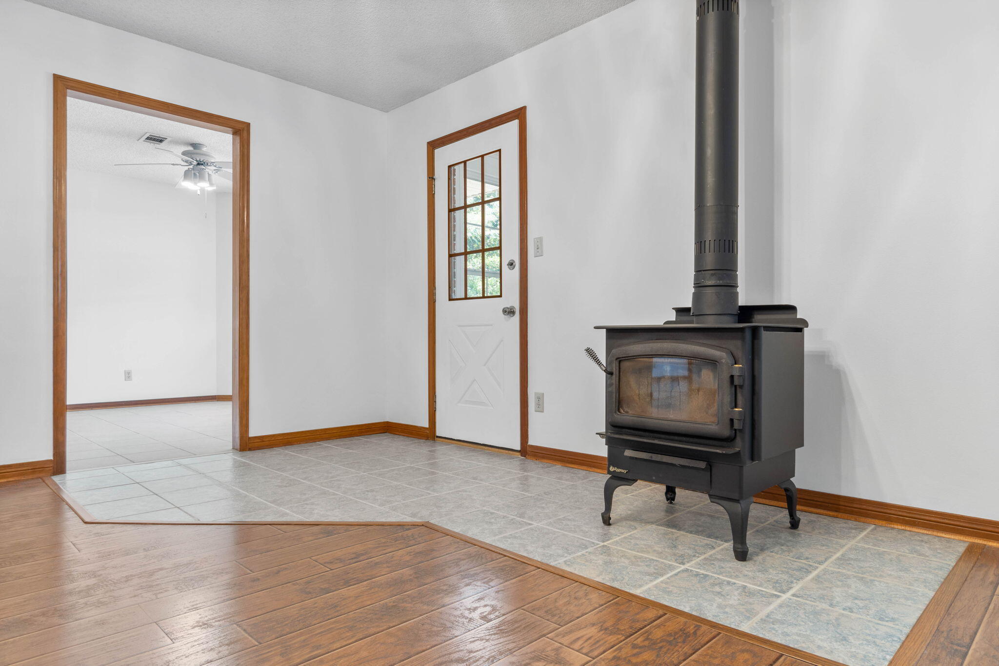 4800 Young Road Crestview, FL 32539 - Photo 8 of 54 Gallery Image 8