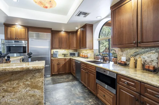 $2,298,000 | 30 Navajo Trail, Sedona, AZ 86351