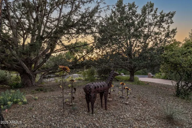 $2,298,000 | 30 Navajo Trail, Sedona, AZ 86351