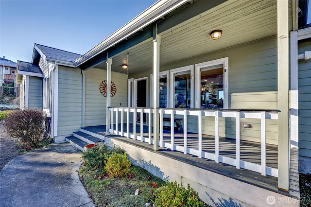 $660,000 | 113 Marine View Place, Port Townsend, WA 98368
