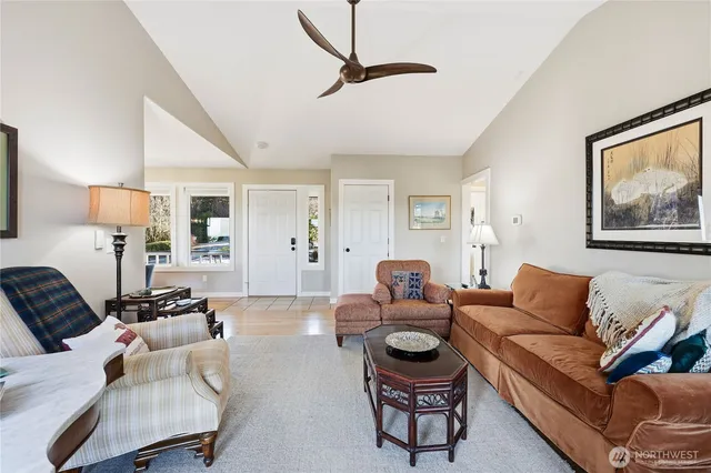 $660,000 | 113 Marine View Place, Port Townsend, WA 98368