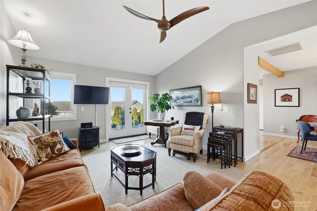 $660,000 | 113 Marine View Place, Port Townsend, WA 98368