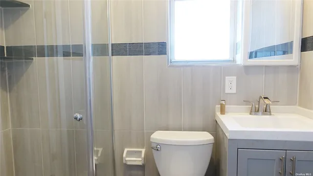 $1,595,000 | 123-14 18th Avenue | College Point