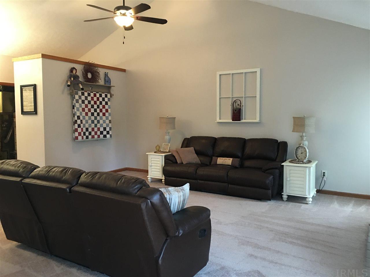 4919 North Old State Road Bedford, IN 47421 - Photo 5 of 16