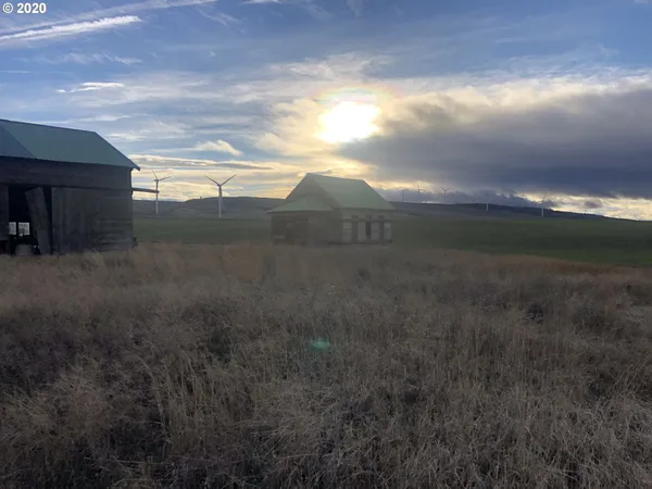 $360,000 | 950 Hoctor Road, Goldendale, WA 98620