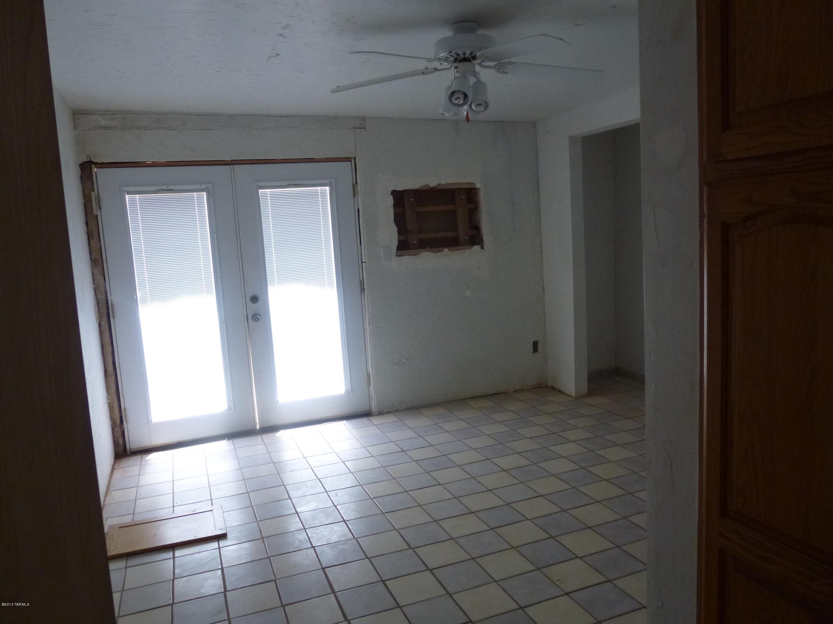 9925 North Feldman Road Marana, AZ 85653 - Photo 11 of 13