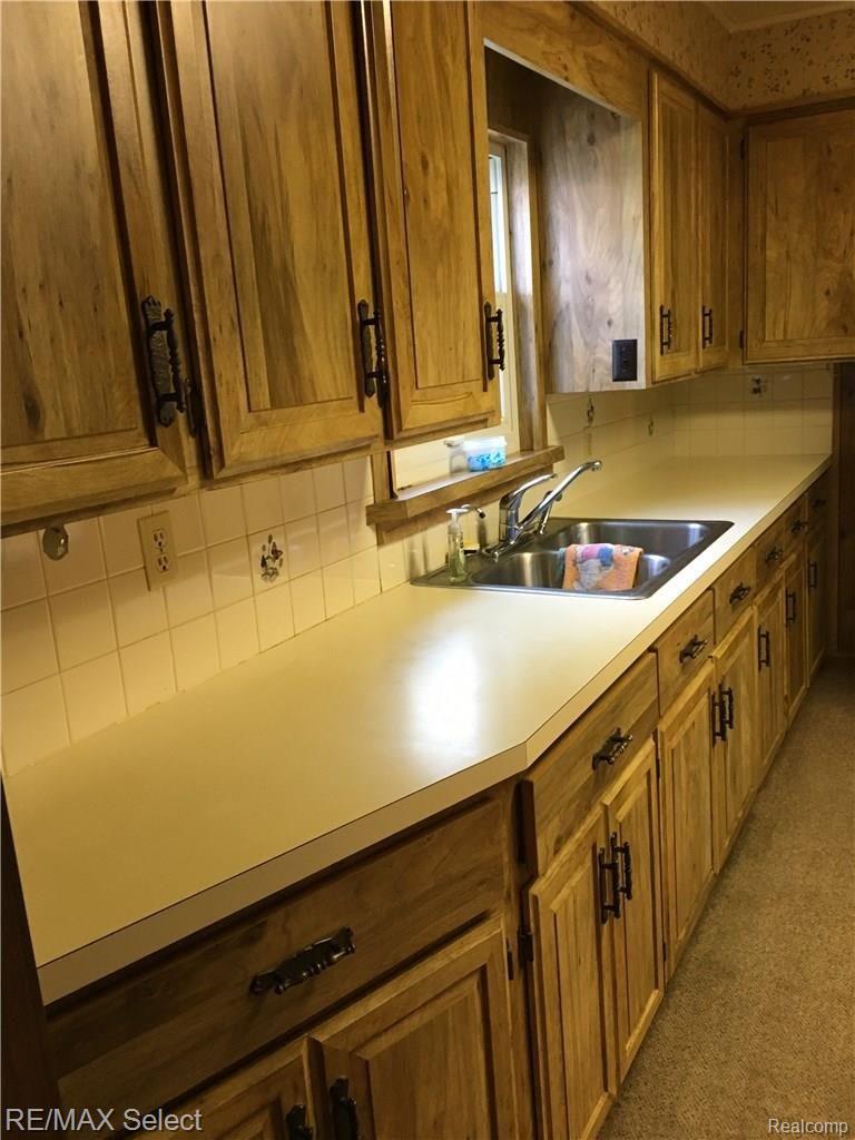 5348 South Genesee Road Grand Blanc, MI 48439 - Photo 20 of 37 029.JPG