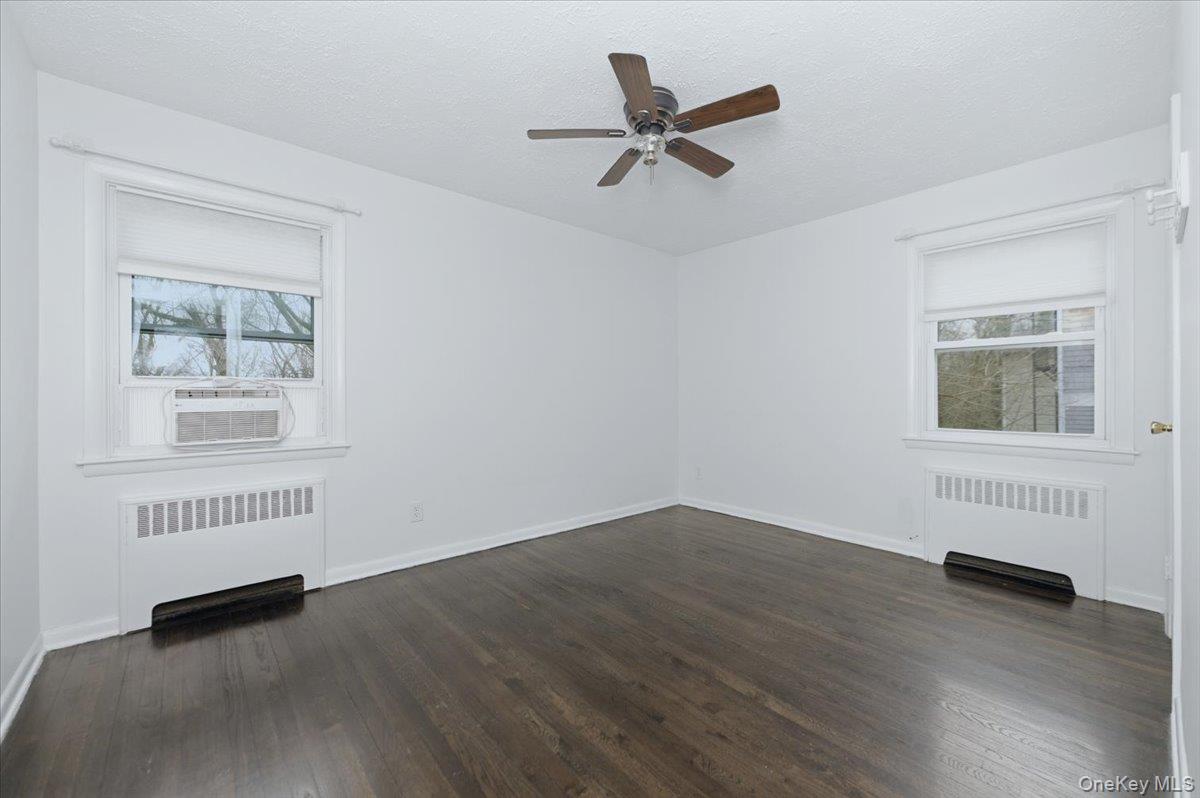 98 Nassau Road, Unit 2 Huntington, NY 11743 - Photo 17 of 23