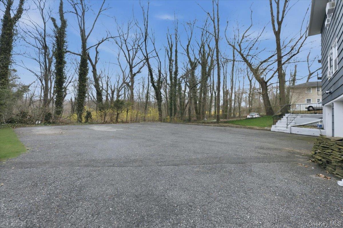 98 Nassau Road, Unit 2 Huntington, NY 11743 - Photo 21 of 23