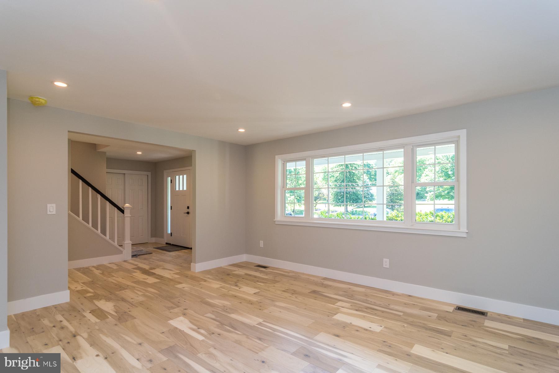 3697 Robin Road Furlong, PA 18925 - Photo 8 of 44