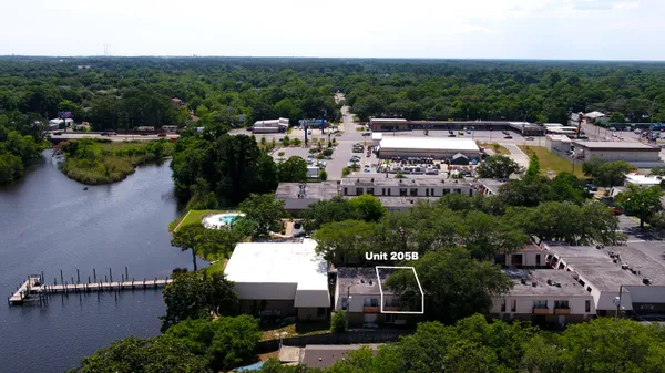 $114,000 | 210 Pelham Road, Unit 205B, Fort Walton Beach, FL 32547