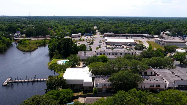 $114,000 | 210 Pelham Road, Unit 205B, Fort Walton Beach, FL 32547