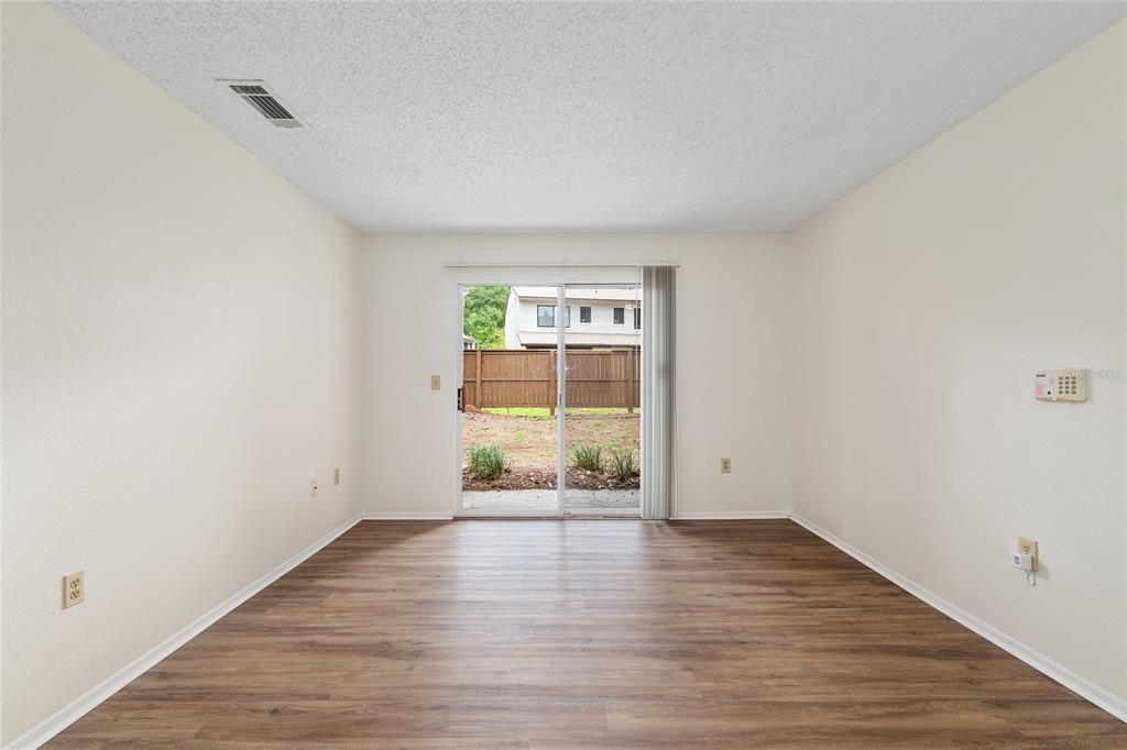3705 Southwest 27th Street, Unit 412 Gainesville, FL 32608 - Photo 5 of 35