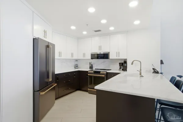 $1,795,000 | 1 Portofino Drive, Unit 904, Pensacola Beach, FL 32561