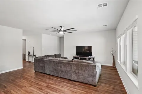 $335,000 | 75400 Crestview Hls Loop, Covington, LA 70435