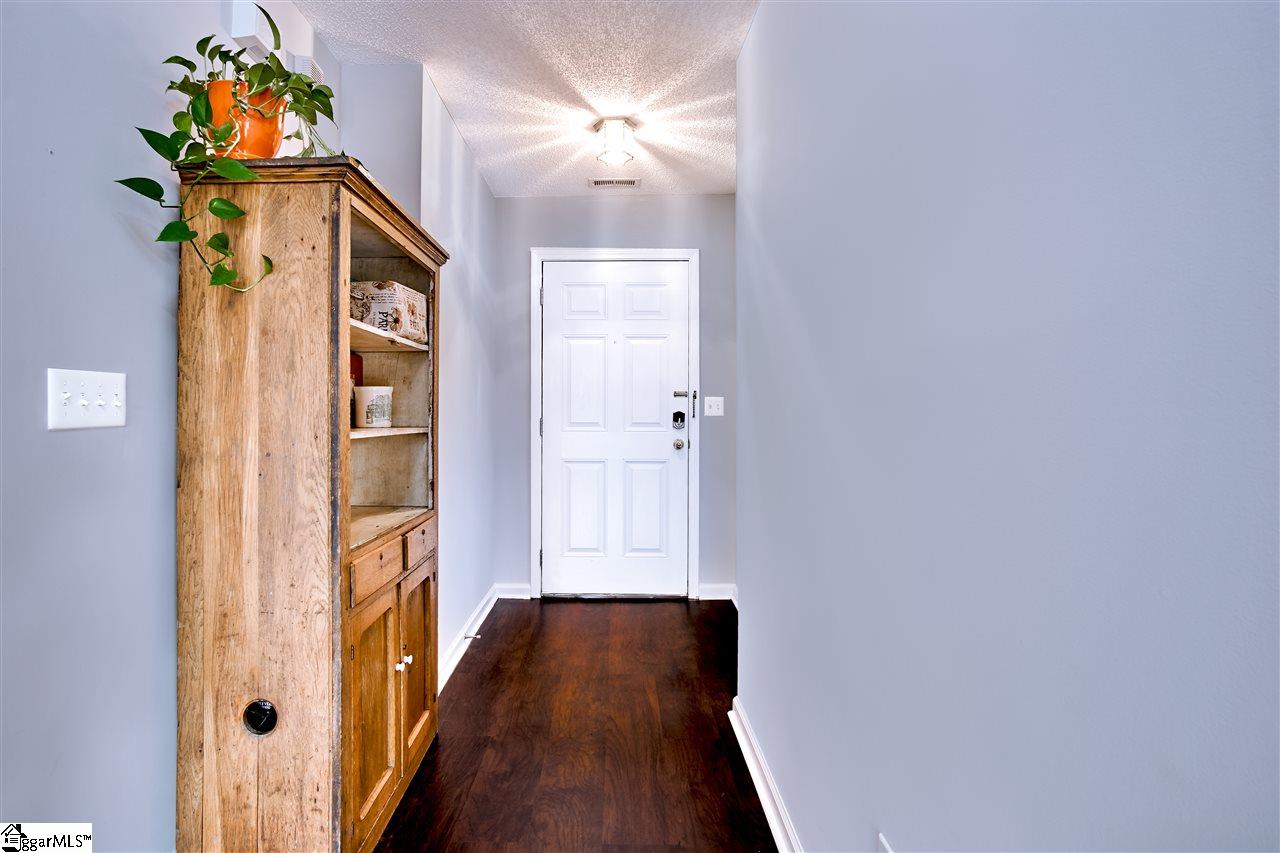 12 Orient Drive Greenville, SC 29607 - Photo 11 of 32 Gallery Image 11