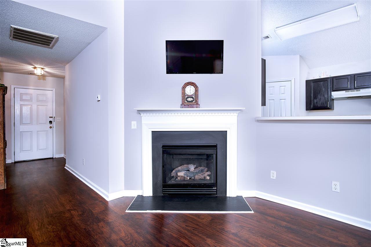 12 Orient Drive Greenville, SC 29607 - Photo 16 of 32 Gallery Image 16