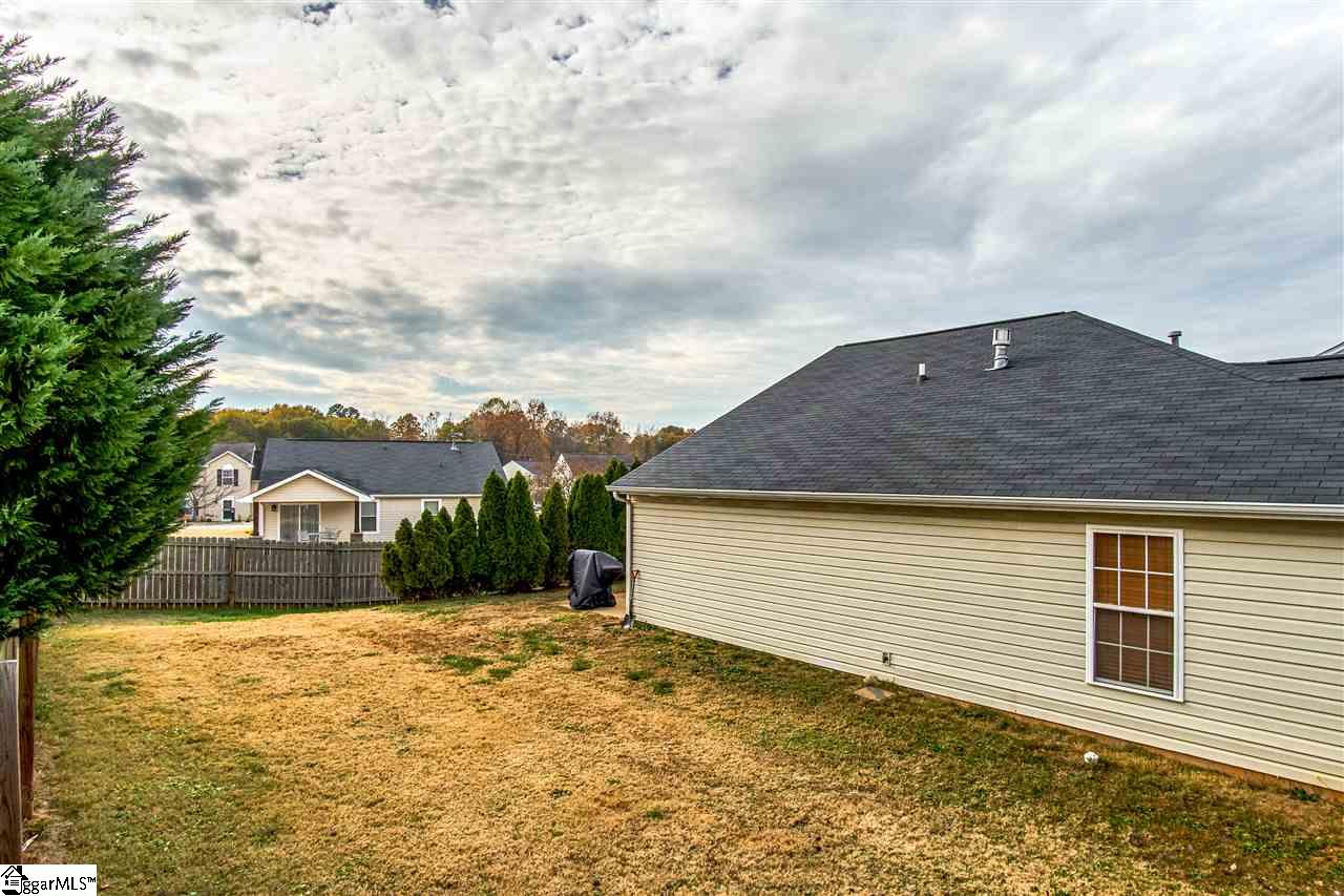 12 Orient Drive Greenville, SC 29607 - Photo 6 of 32 Gallery Image 6