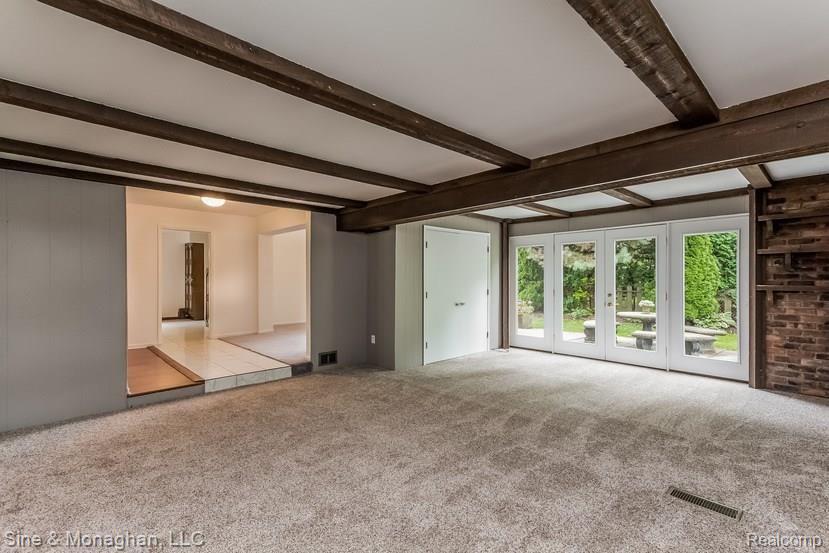 845 Cook Road Grosse Pointe, MI 48236 - Photo 20 of 48 018-Family_Room-1898164-small.jpg