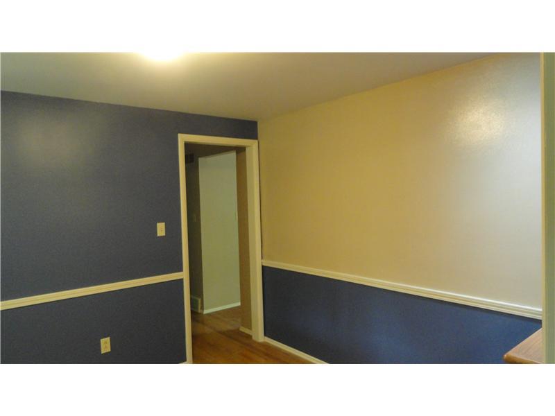 104 Oakglen Road Pittsburgh, PA 15237 - Photo 10 of 14 Dining Room.