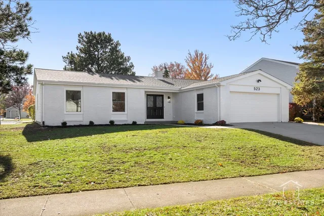 $689,900 | 523 Hamilton Avenue, Westmont, IL 60559