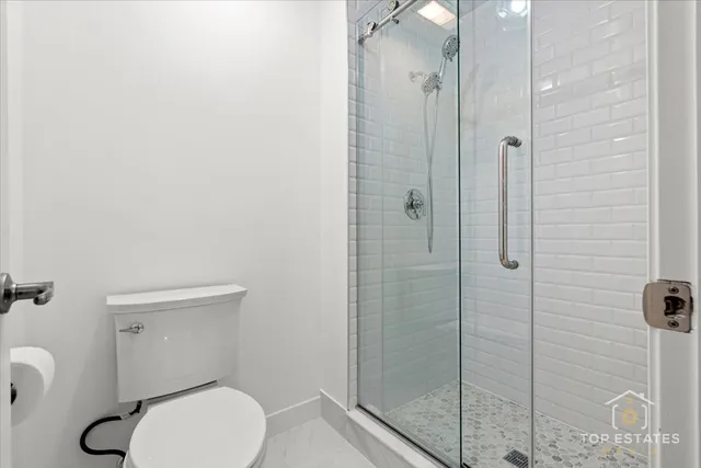 $689,900 | 523 Hamilton Avenue, Westmont, IL 60559