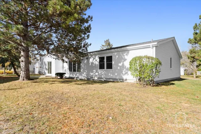 $689,900 | 523 Hamilton Avenue, Westmont, IL 60559